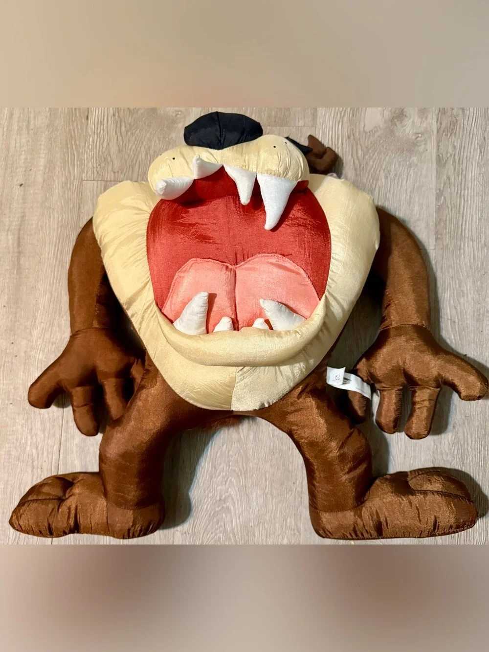 Vintage 90’s Looney Tunes Taz Tasmanian Devil Plush Stuffed 1997 LARGE